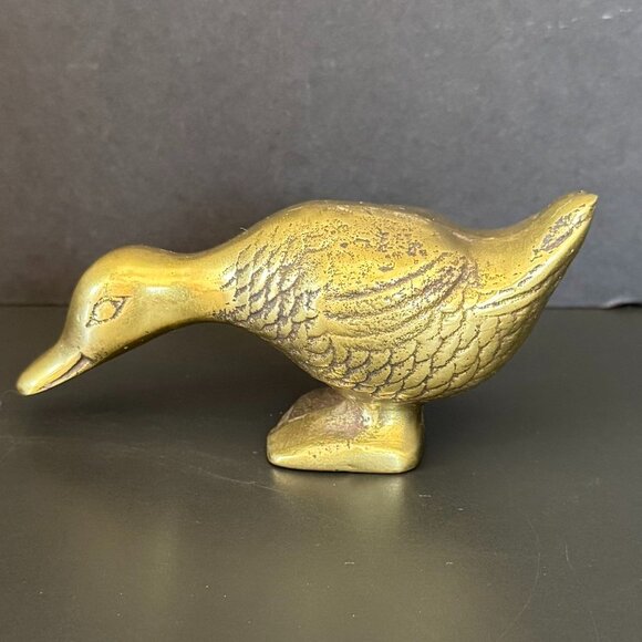 Vintage Brass Duck Figurine Paperweight Gold Finish Decorative Home Decor cottag - Picture 4 of 9